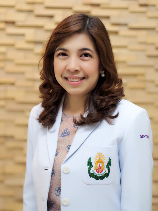 พ.อ.หญิง ธิรดา เด่นอุดม